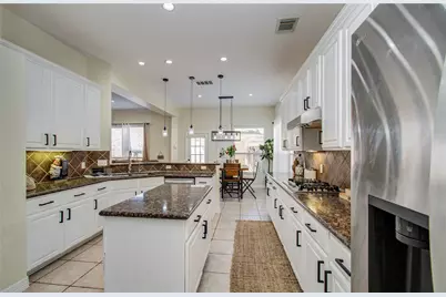 2104 Windy Shores Drive, Pearland, TX 77584 - Photo 7