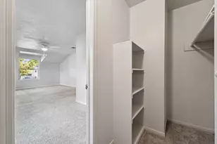 515 Rosewood Dr, Shenandoah, TX 77381 - Photo 19