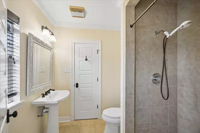 3231 N Macgregor Way, Houston, TX 77004 - Photo 19