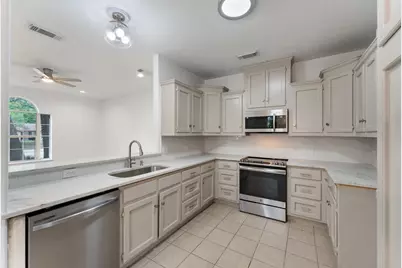 92 Tupelo Lane, Conroe, TX 77304 - Photo 11