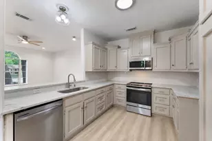 92 Tupelo Ln, Conroe, TX 77304 - Photo 9
