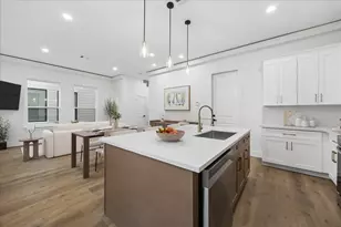 5811 Outer Banks St, Houston, TX 77091 - Photo 9