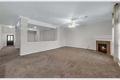 6830 Gonzales Point, Manvel, TX 77578 - Photo 13