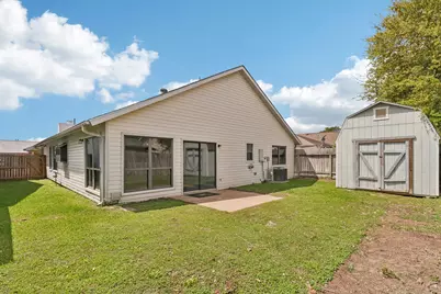 11306 Bayou Place Lane, Houston, TX 77099 - Photo 27