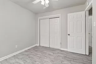 11306 Bayou Pl Ln, Houston, TX 77099 - Photo 19