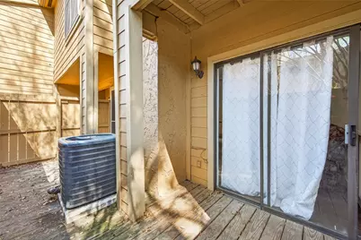 3684 Ocee Street, Houston, TX 77063 - Photo 27