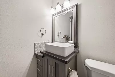 3684 Ocee Street, Houston, TX 77063 - Photo 17