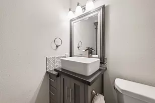 3684 Ocee St, Houston, TX 77063 - Photo 17