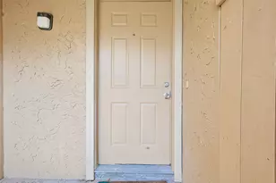 3684 Ocee St, Houston, TX 77063 - Photo 3