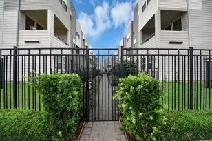 2719 Clinton Dr, Houston, TX 77020 - Photo 47
