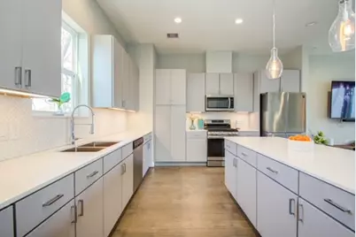8411 Hempstead Road #G, Houston, TX 77008 - Photo 25