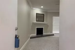9707 Richmond Ave Apt 77, Houston, TX 77042 - Photo 5