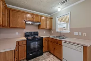 11818 Eagle Island Ln, Houston, TX 77034 - Photo 13