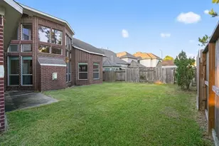 9510 Gentry Shadows Ln, Humble, TX 77396 - Photo 3