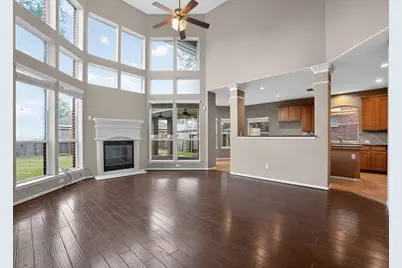 9510 Gentry Shadows Lane, Humble, TX 77396 - Photo 9