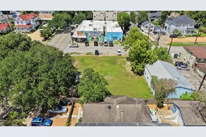 1446 Yale Street, Houston, TX 77008 - Photo 11