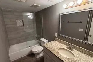 7313 Gulf Freeway, Houston, TX 77017 - Photo 15