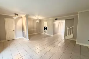 806 Wax Myrtle Ln, Houston, TX 77079 - Photo 7