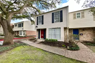 806 Wax Myrtle Ln, Houston, TX 77079 - Photo 3