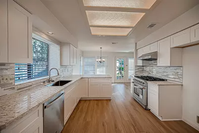 2810 Pineleaf Drive, Sugar Land, TX 77479 - Photo 13