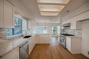 2810 Pineleaf Dr, Sugar Land, TX 77479 - Photo 13