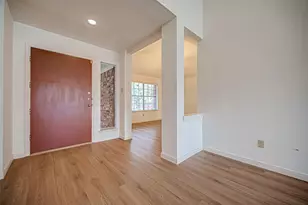 2810 Pineleaf Dr, Sugar Land, TX 77479 - Photo 5