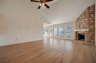 2810 Pineleaf Dr, Sugar Land, TX 77479 - Photo 9