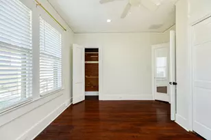 5022 Woodrow Ave, Galveston, TX 77551 - Photo 15