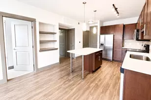 2910 Milam St St, Houston, TX 77006 - Photo 3