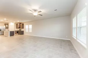 7215 Wilshire Ct, Rosharon, TX 77583 - Photo 9