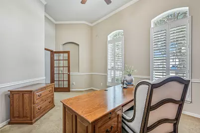 212 Falcon Lake Circle, Friendswood, TX 77546 - Photo 9