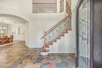 212 Falcon Lake Circle, Friendswood, TX 77546 - Photo 9