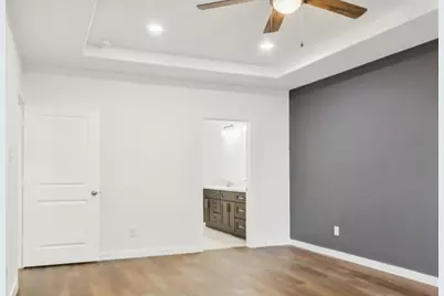 527 Autumn Lane, Livingston, TX 77351 - Photo 15