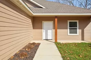 527 Autumn Ln, Livingston, TX 77351 - Photo 5