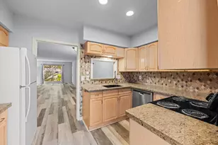 1809 Stoney Brook Dr, Houston, TX 77063 - Photo 17