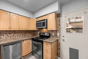 1809 Stoney Brook Dr, Houston, TX 77063 - Photo 19