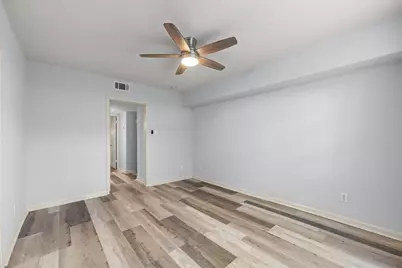 1809 Stoney Brook Drive #71, Houston, TX 77063 - Photo 27