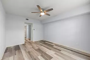 1809 Stoney Brook Dr, Houston, TX 77063 - Photo 27
