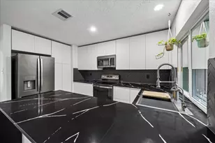 2407 W Settler's Way, The Woodlands, TX 77380 - Photo 15