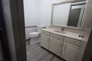 2400 N Braeswood Blvd, Houston, TX 77030 - Photo 9