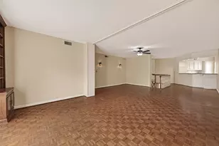 7937 Woodway Dr, Houston, TX 77063 - Photo 17