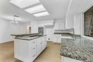 2105 Winged Foot Dr, League City, TX 77573 - Photo 13