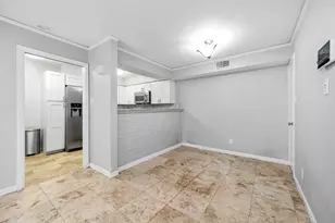2575 Marilee Ln, Houston, TX 77057 - Photo 9