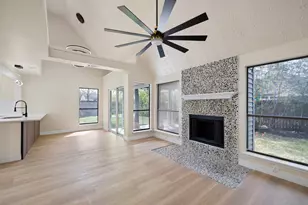 6900 Foxcroft Ln, Humble, TX 77338 - Photo 11