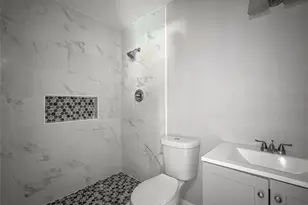 7703 McHenry St, Houston, TX 77087 - Photo 7