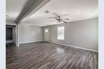 7703 McHenry Street, Houston, TX 77087 - Photo 13