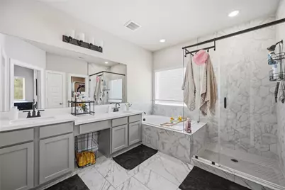 11415 Waterford Spring Trail, Houston, TX 77047 - Photo 17