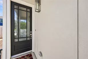 11415 Waterford Spg Trl, Houston, TX 77047 - Photo 3
