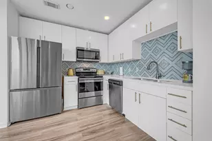 5925 Almeda Rd, Houston, TX 77004 - Photo 3