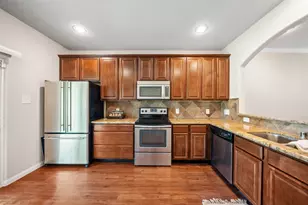 406 Lazy Ln, Montgomery, TX 77356 - Photo 11